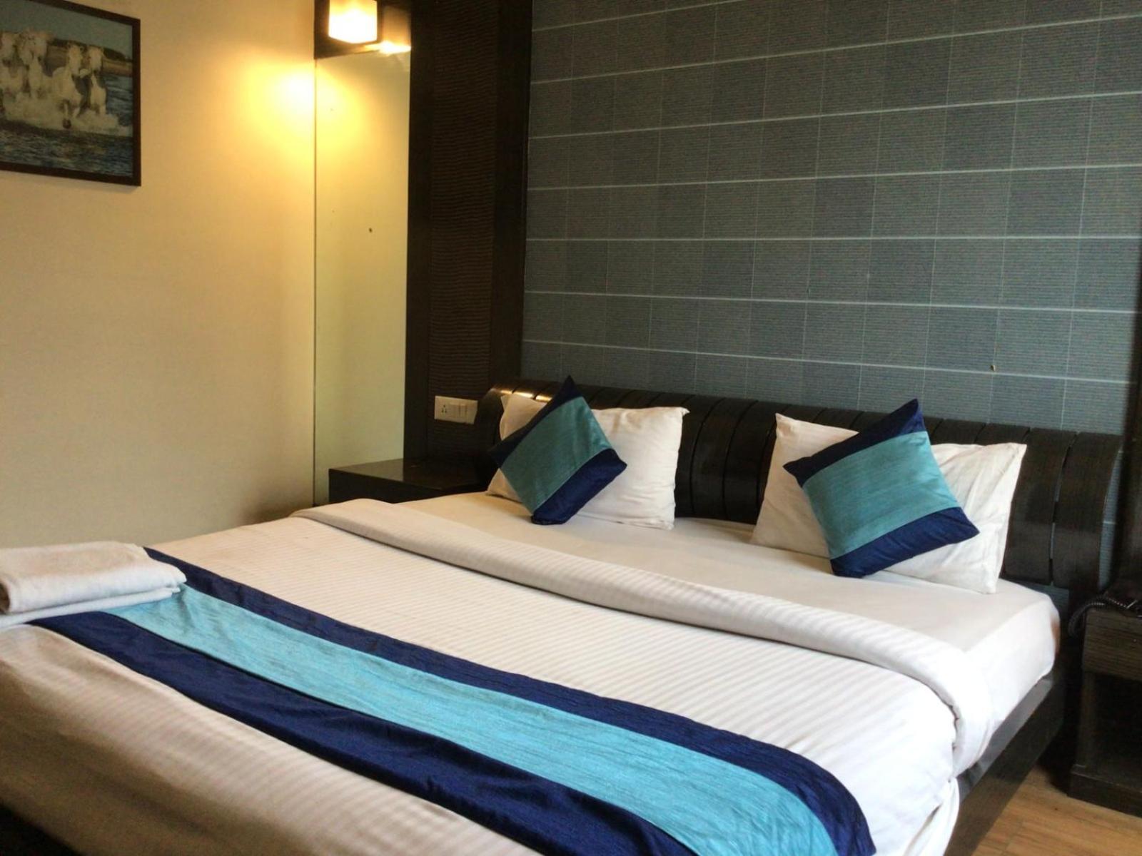 Ivy Studio Pune Ngoại thất bức ảnh