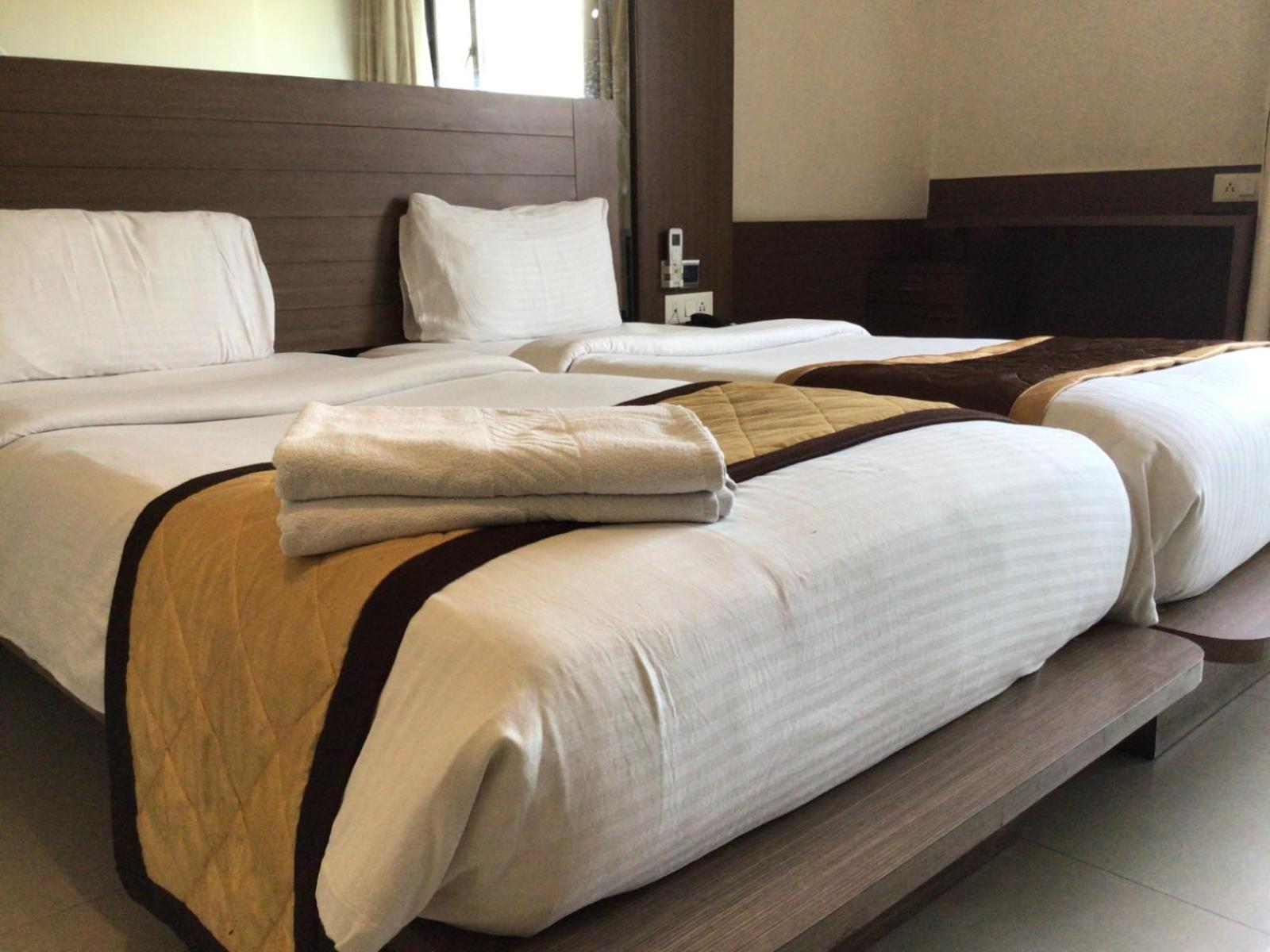 Ivy Studio Pune Ngoại thất bức ảnh