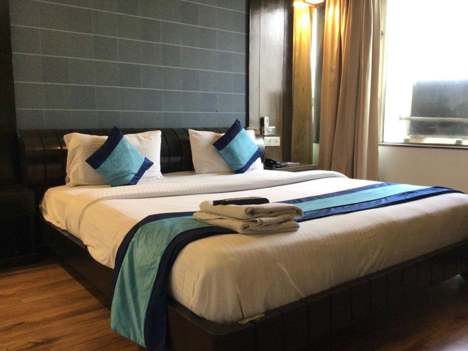 Ivy Studio Pune Ngoại thất bức ảnh
