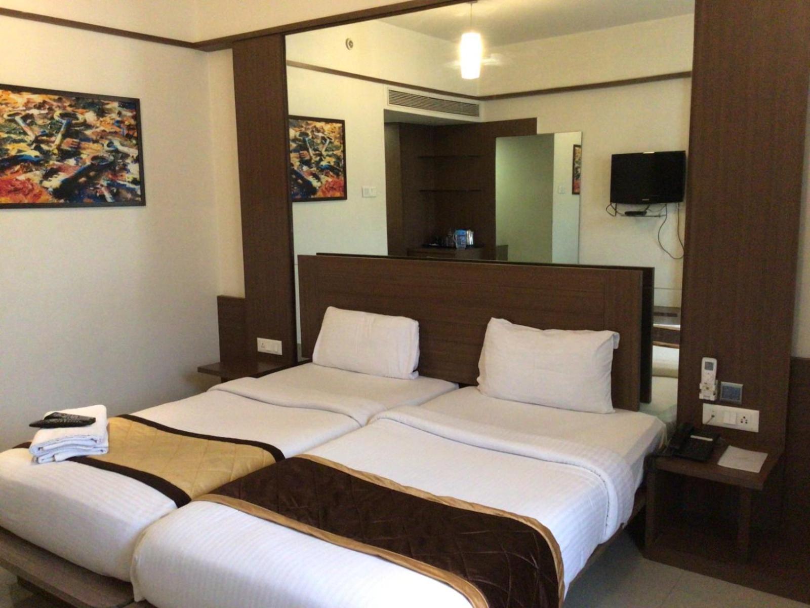 Ivy Studio Pune Ngoại thất bức ảnh