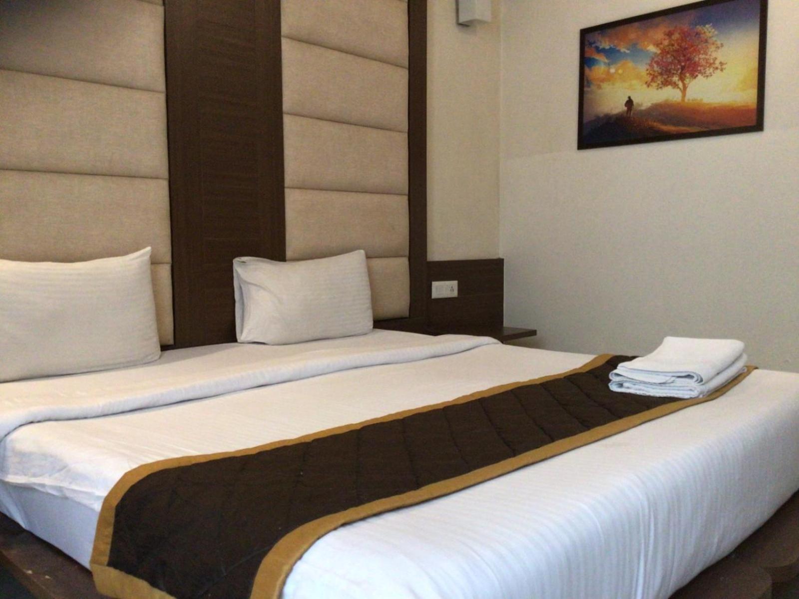 Ivy Studio Pune Ngoại thất bức ảnh