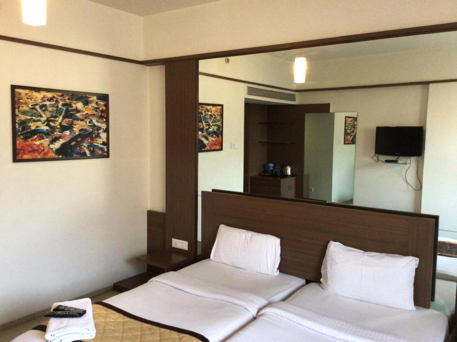 Ivy Studio Pune Ngoại thất bức ảnh
